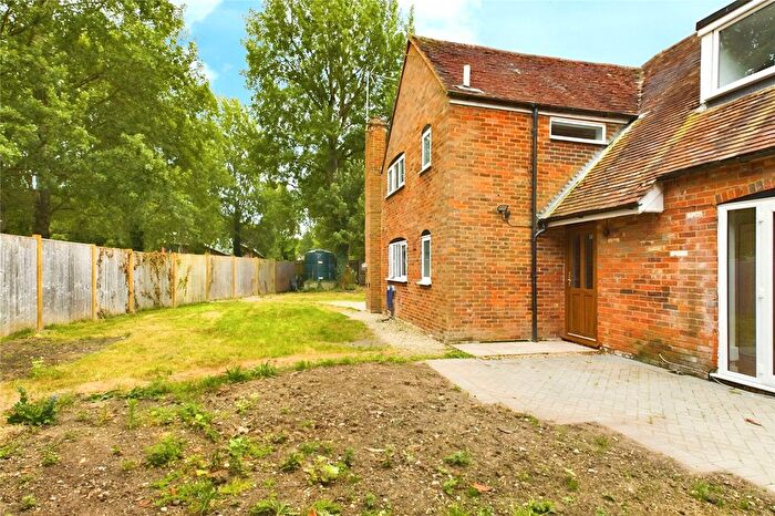4 Bedroom Detached House For Sale In Mill Lane, Padworth, Reading, Berkshire, RG7