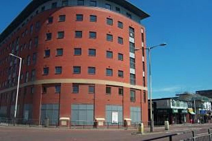 2 Bedroom Flat To Rent In Marsden Road, Bolton, BL1