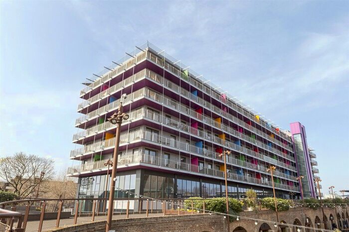 2 Bedroom Flat To Rent In Octavius Street, London, SE8