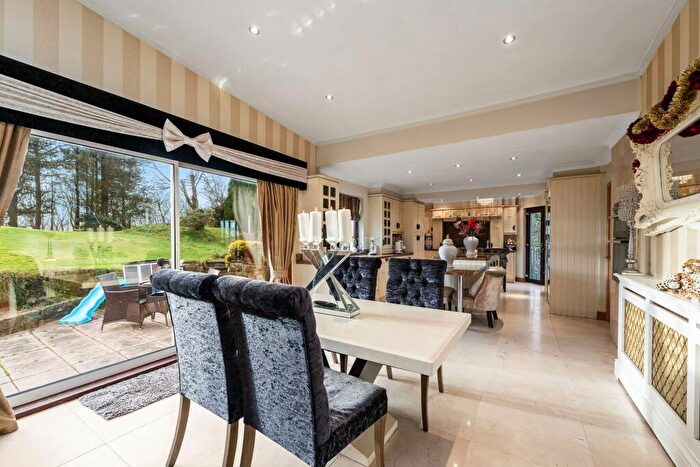 6 Bedroom Detached House For Sale In Craigs Court, Torphichen, EH48