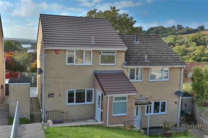 3 Bedroom Semi-Detached House To Rent In Holly Park Drive, Plymouth, Devon, PL5