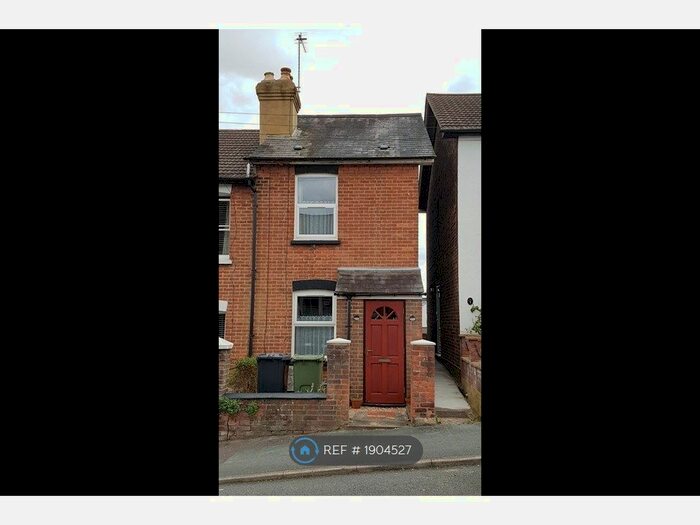 3 Bedroom Semi-Detached House To Rent In Ludlow Road, Guildford, GU2