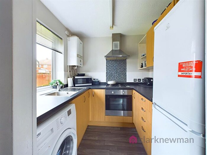 1 Bedroom Flat For Sale In Sovereign Court, Harlow, CM19
