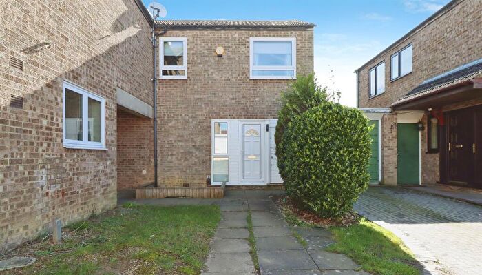 3 Bedroom Semi Detached House For Sale In Thetford Close, Corby, NN18
