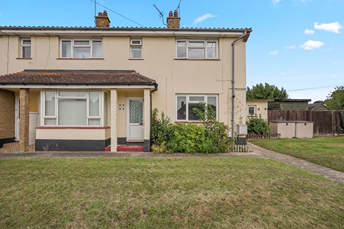 1 Bedroom Flat For Sale In Rectory Road, Sittingbourne, ME10