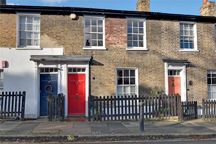 3 Bedroom Terraced House For Sale In King George Street, Greenwich, London, SE10
