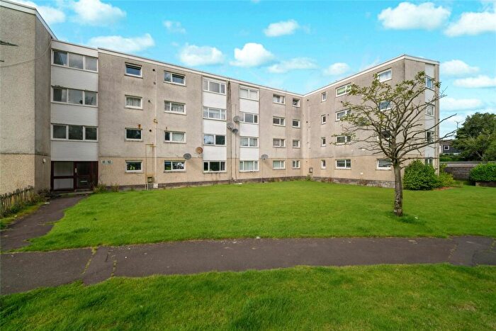 2 Bedroom Flat For Sale In North Berwick Crescent, Greenhills, East Kilbride, South Lanarkshire, G75