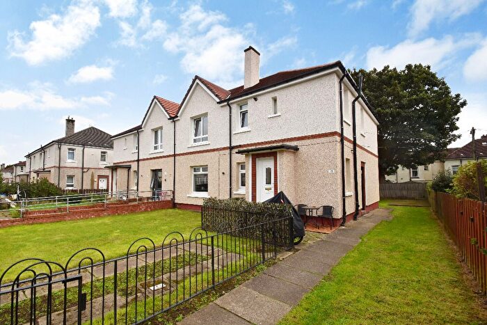 3 Bedroom Flat For Sale In Househillmuir Road, Pollok, Glasgow, G53