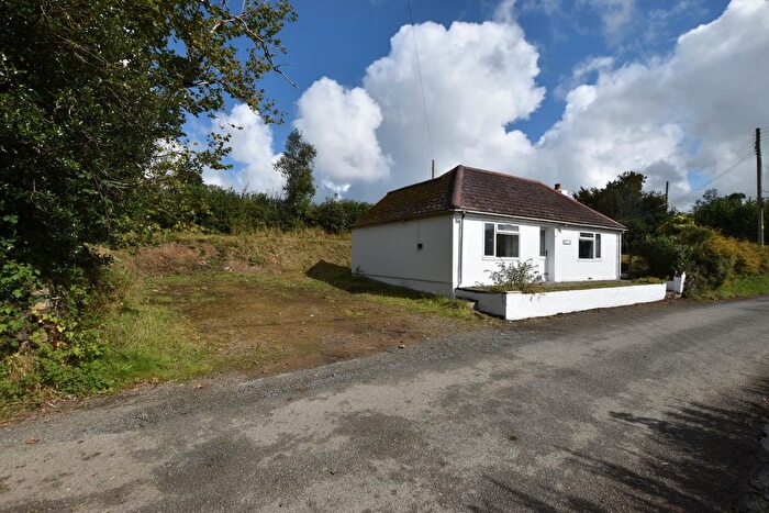 2 Bedroom Cottage For Sale In Panteg Cross, Llandysul, SA44
