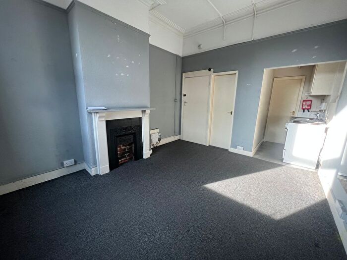 1 Bedroom Studio To Rent In Trafalgar Road, Moseley, Birmingham, B13