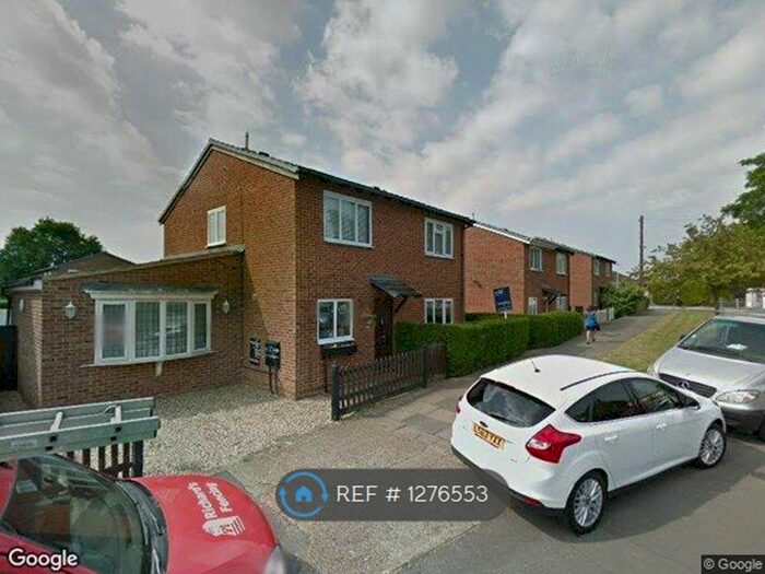 3 Bedroom Semi-Detached House To Rent In Bromley Crescent, Ruislip HA4