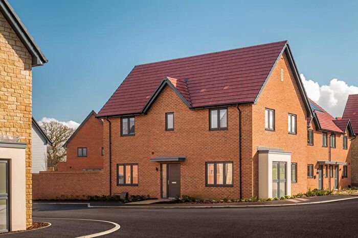 4 Bedroom Detached House For Sale In Bingham Turner Way, Shrivenham, Swindon, Oxfordshire, SN6