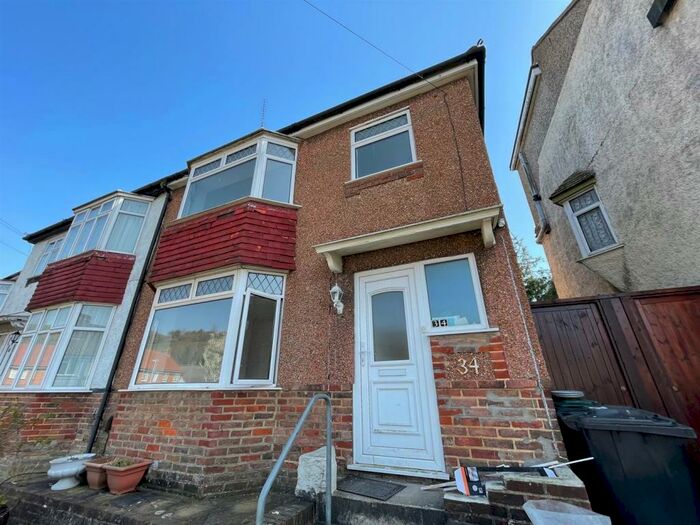3 Bedroom House To Rent In Lower Bevendean Avenue, Brighton, BN2