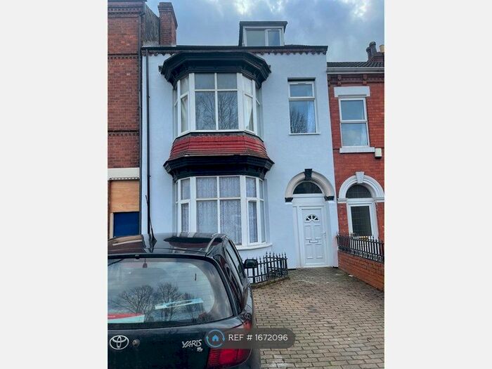 5 Bedroom Terraced House To Rent In Kings Road, Doncaster, DN1