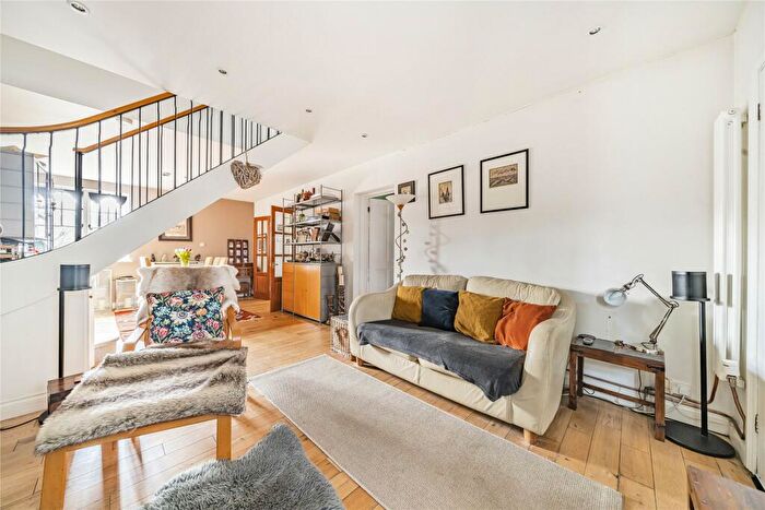 3 Bedroom End Of Terrace House For Sale In Hammer Vale, Haslemere, Hampshire, GU27