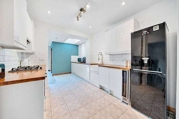 4 Bedroom Terraced House For Sale In Southend Lane, Catford, SE6