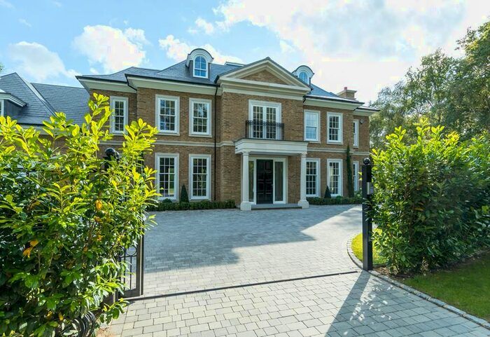 7 Bedroom Detached House To Rent In Farmleigh Grove, Burwood Park KT12