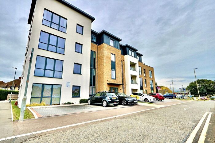 2 Bedroom Flat For Sale In Dome Mews, St Albans Road, Watford, Hertfordshire, WD25