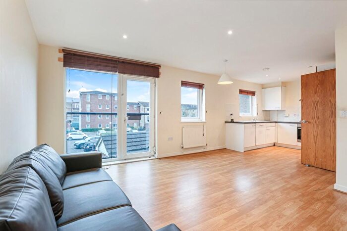 2 Bedroom Flat To Rent In Calypso Crescent, Peckham, SE15