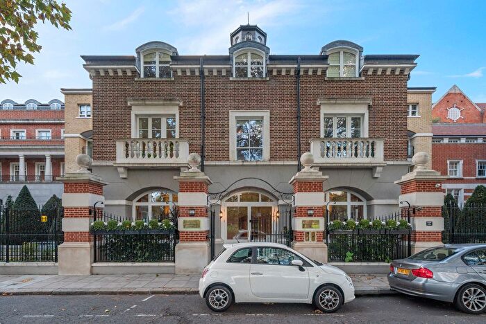 3 Bedroom Flat For Sale In Vincent Square, London, SW1P