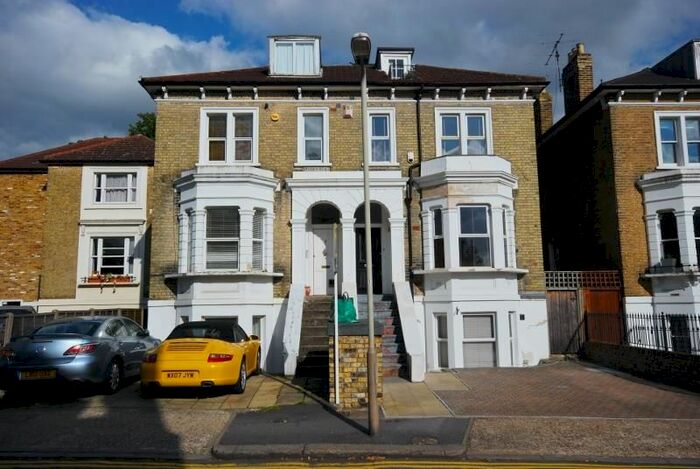 1 Bedroom Flat To Rent In Brooks Road, Chiswick, W4