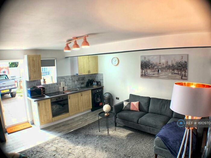 1 Bedroom Flat To Rent In A Littleover Lane, Derby, DE23