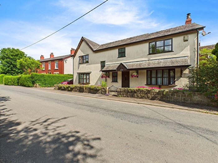 4 Bedroom Detached House For Sale In Station Road, Little Hoole, PR4