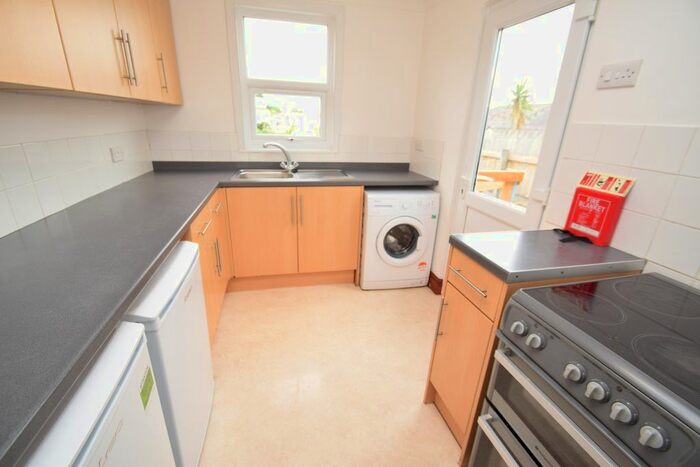 3 Bedroom End Of Terrace House To Rent In Vernon Place, Falmouth, TR11