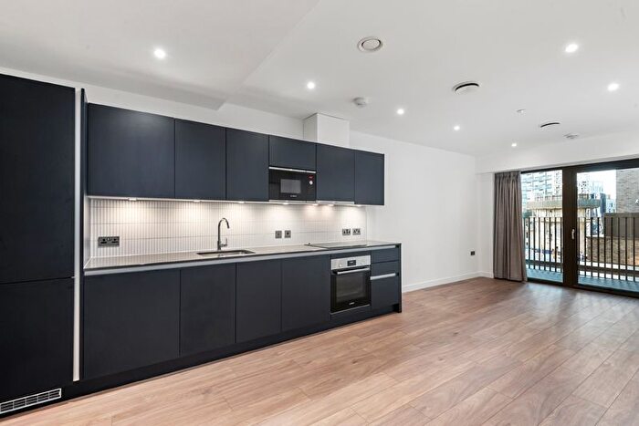 1 Bedroom Flat To Rent In Uncle Acton, Victoria Road, London, W3