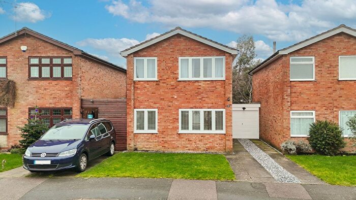 3 Bedroom Detached House For Sale In Azalea Close, Burbage, LE10