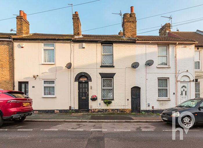 2 Bedroom Terraced House For Sale In Fox Street, Gillingham, ME7
