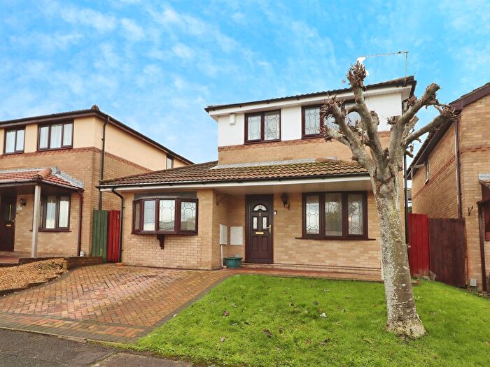 3 Bedroom Detached House For Sale In Churchfields, Barry, CF63