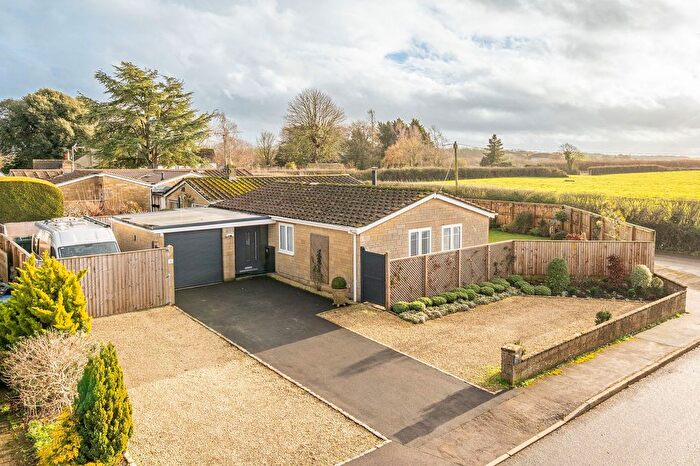 3 Bedroom Bungalow For Sale In The Parklands, Hullavington, SN14