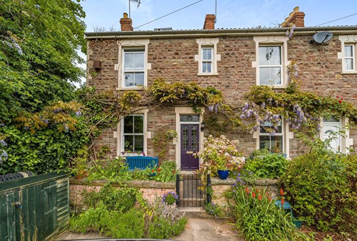 3 Bedroom End Terrace House For Sale In Lynn Road, Stapleton, Bristol, BS16