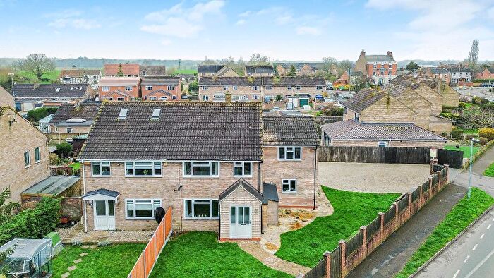 4 Bedroom Semi Detached House For Sale In Alkerton Road, Eastington, Stonehouse, Gloucestershire, GL10