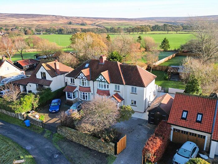 4 Bedroom Semi Detached House For Sale In Wheatkits, Goathland, YO22
