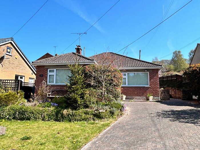 2 Bedroom Detached Bungalow For Sale In Valley Road, Cinderford, GL14