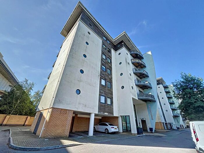 1 Bedroom Apartment To Rent In Watkiss Way, Victoria Wharf, CF11