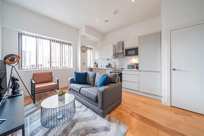 1 Bedroom Apartment For Sale In High Street, Maidenhead, SL6