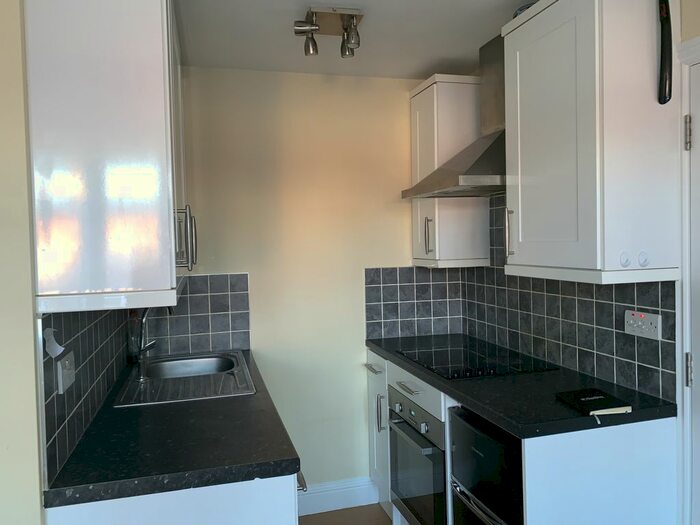 1 Bedroom Flat To Rent In Eastcote Lane, South Harrow, Harrow, HA2