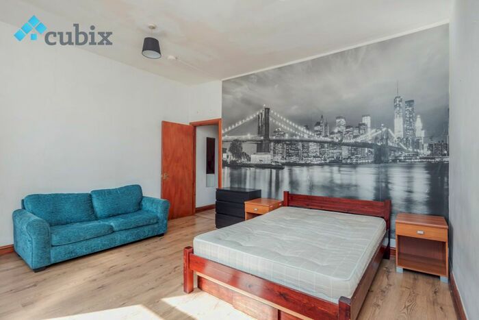 Studio To Rent In Old Kent Road, London, SE1