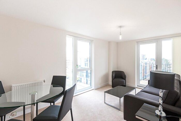 2 Bedroom Apartment To Rent In Charcot Road, London, NW9