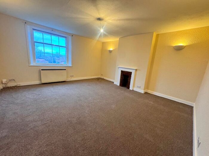 1 Bedroom Flat To Rent In George Street, Warminster, BA12
