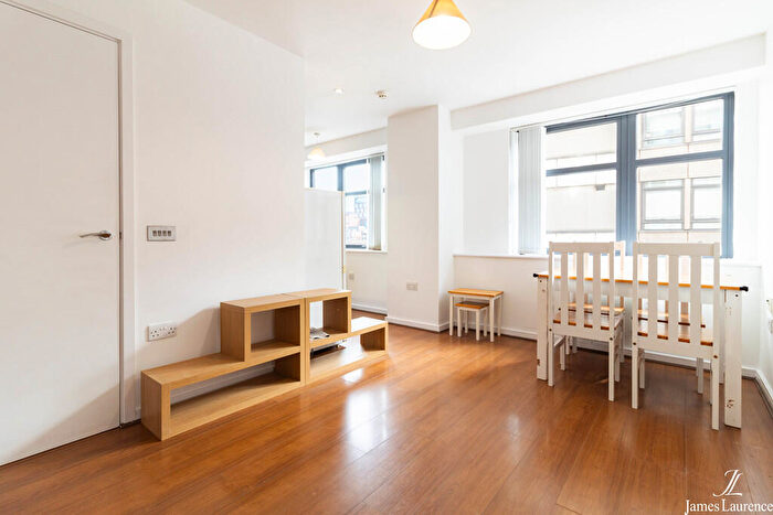 2 Bedroom Apartment To Rent In Brindley House (West Block), Newhall Street, Birmingham City Centre, B3