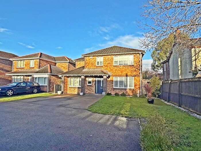 4 Bedroom Detached House For Sale In Clos Pupren, Llanharry, Pontyclun, Rhondda Cynon Taff., CF72