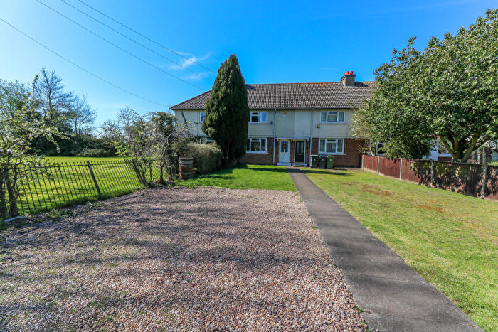 2 Bedroom Terraced House For Sale In Coton Road, Rugby, CV23