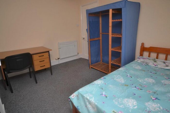 1 Bedroom Terraced House To Rent In Rooms To Rent, Springfield Road, EX4