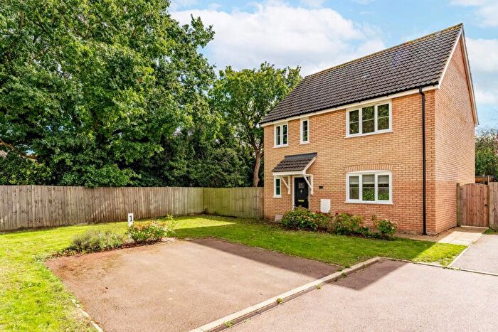 4 Bedroom Detached House For Sale In Adcock Road, Watton, IP25