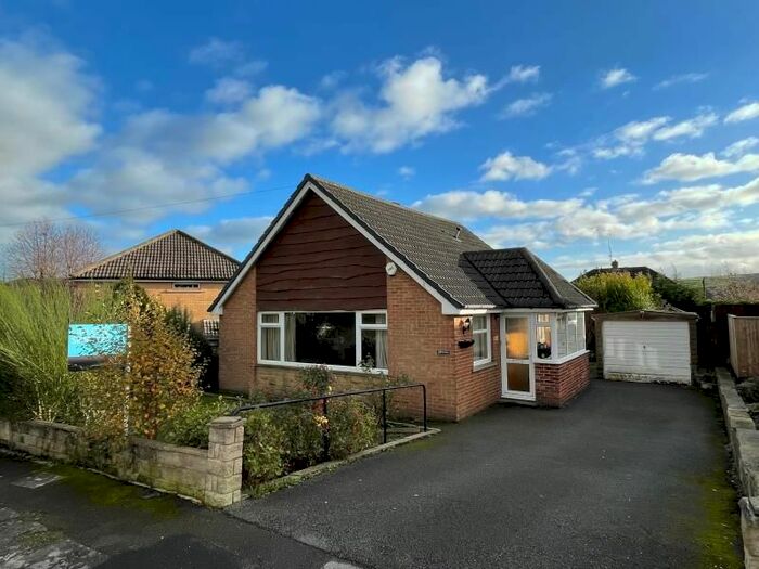 3 Bedroom Bungalow To Rent In Westcroft, Honley, Holmfirth, HD9