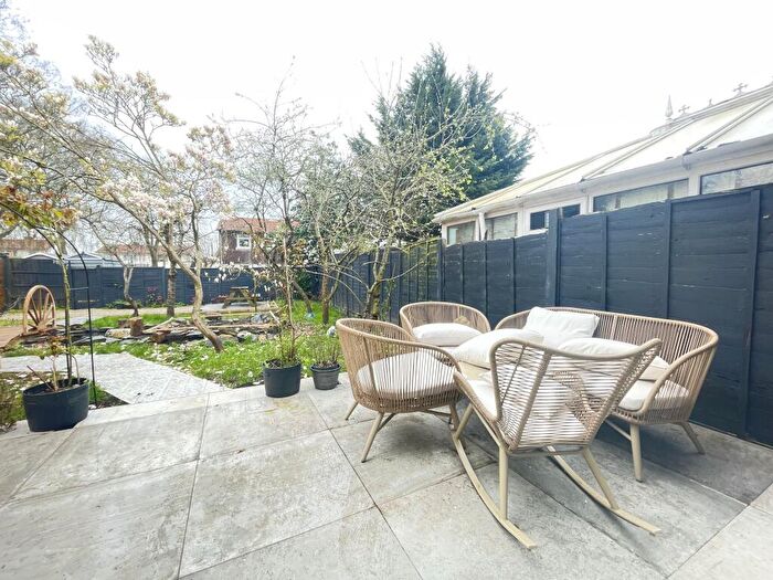 3 Bedroom House To Rent In Tedder Road, Hemel Hempstead, HP2